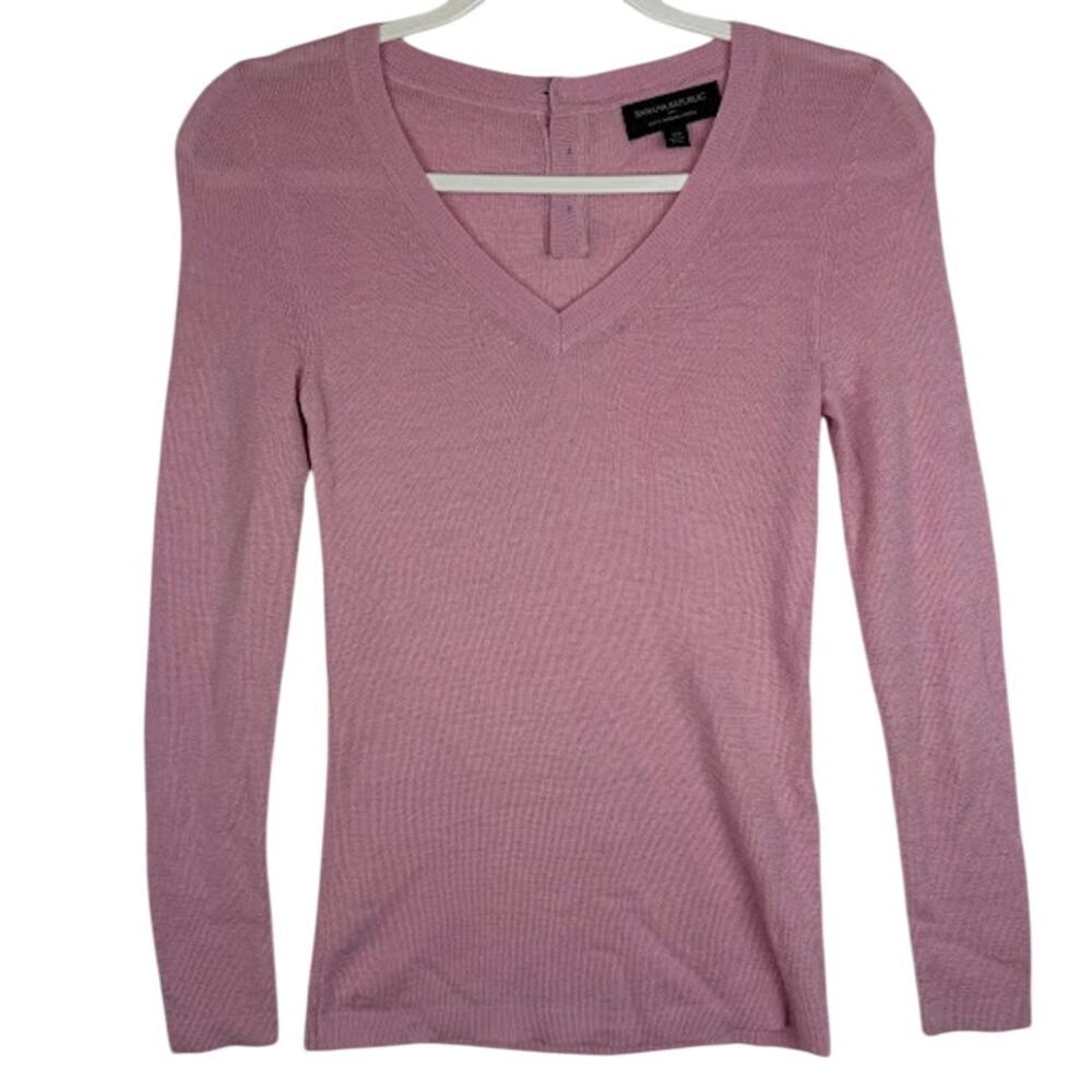 Banana Republic 100%‎ Merino Wool Pink V-Neck Sweater Button Back Detail XS